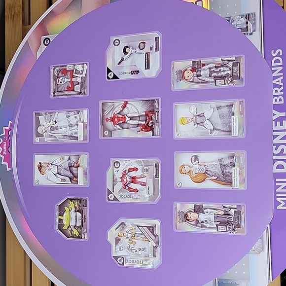 Disney Mini Figures And Display Case - Picture 8 of 9